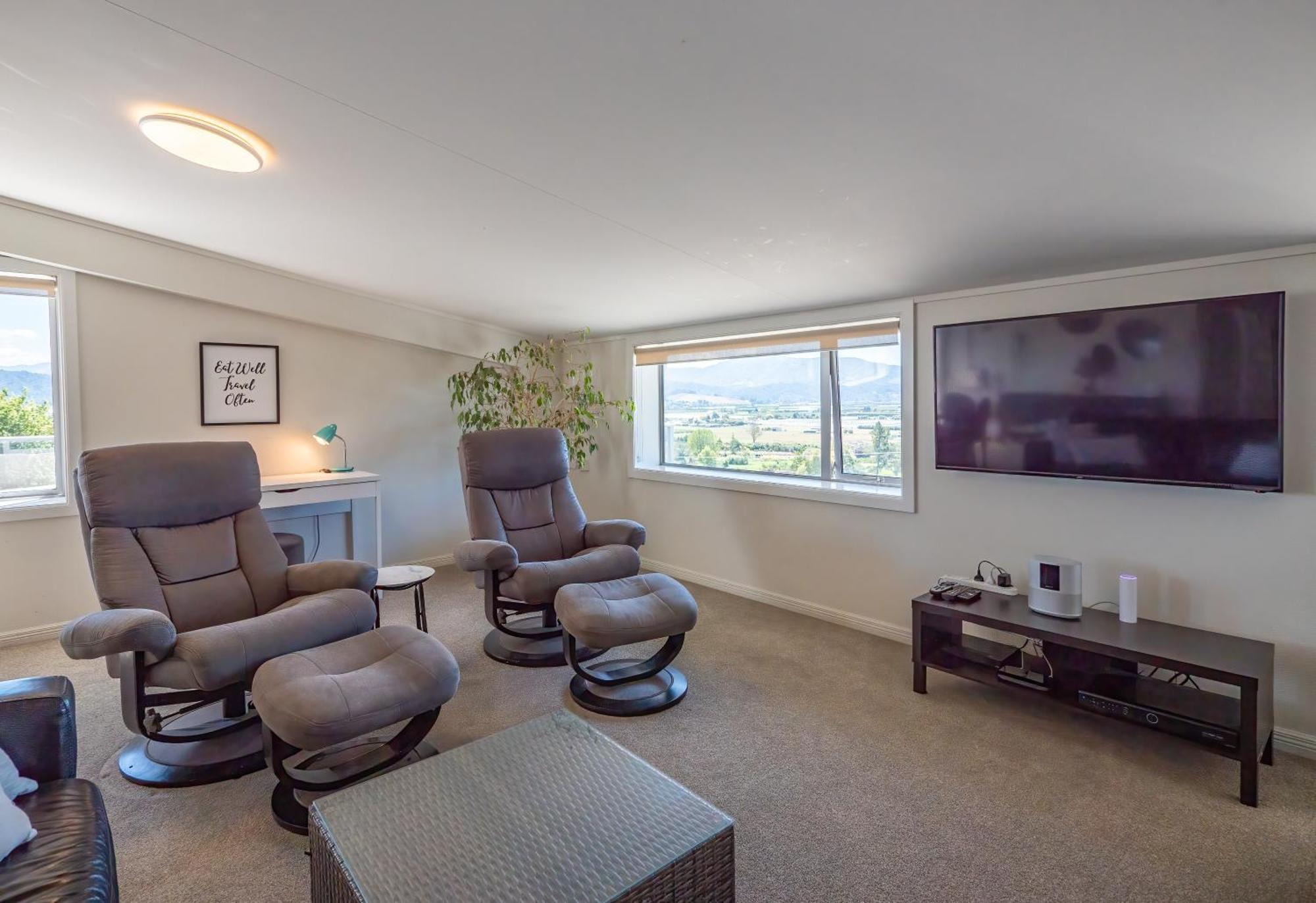 Вилла Mariri Heights Tasman Upper Moutere Экстерьер фото